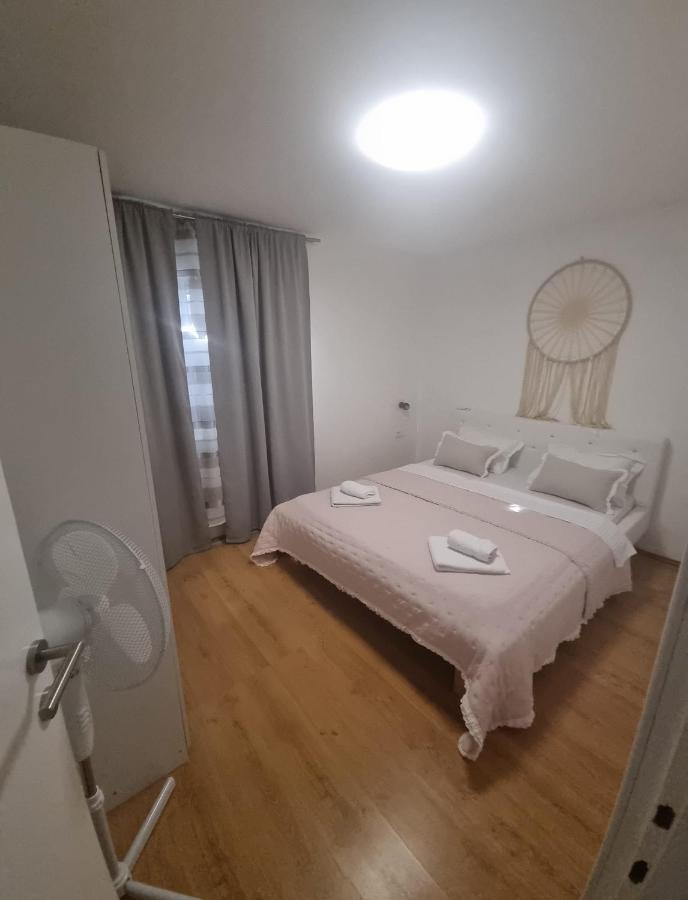 Villa Green Hill, Cista Velika, Imotski Omis Bagian luar foto
