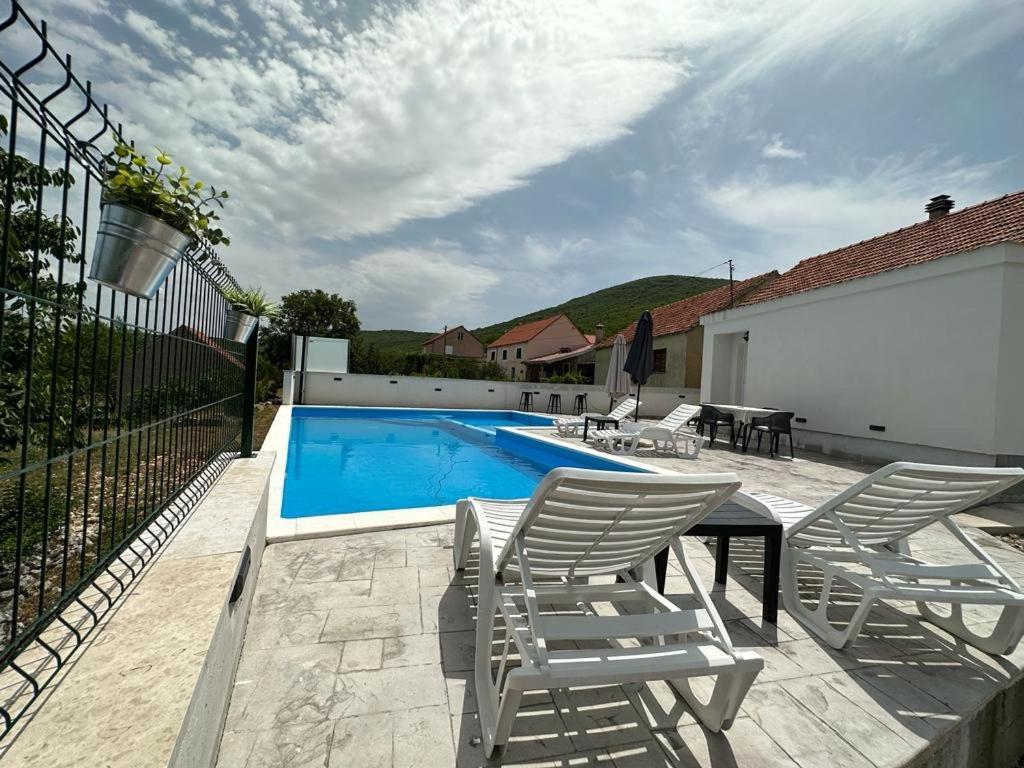 Villa Green Hill, Cista Velika, Imotski Omis Bagian luar foto